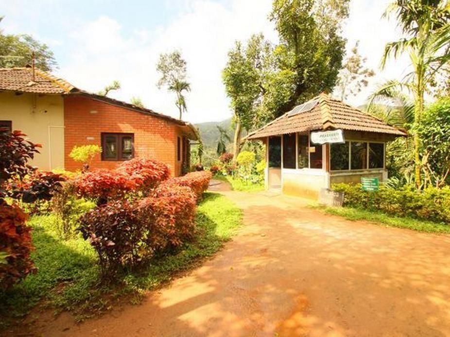 Prashanti Resort Madikeri Exterior photo